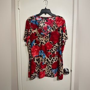 Moving Sale! Slimmer Multicolored Animal/Flowers Printed Top